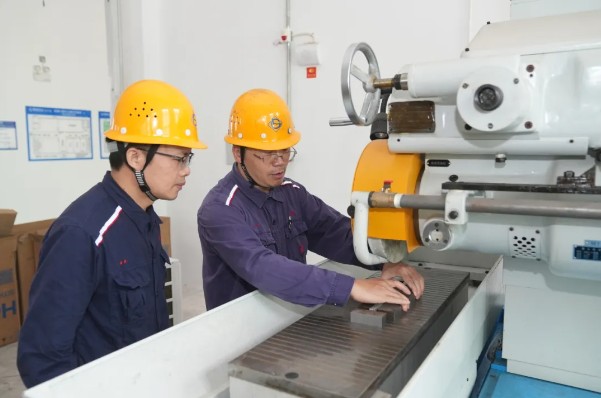 自主創(chuàng)新顯成效，拉伸試驗(yàn)樣品制備又有好方法！